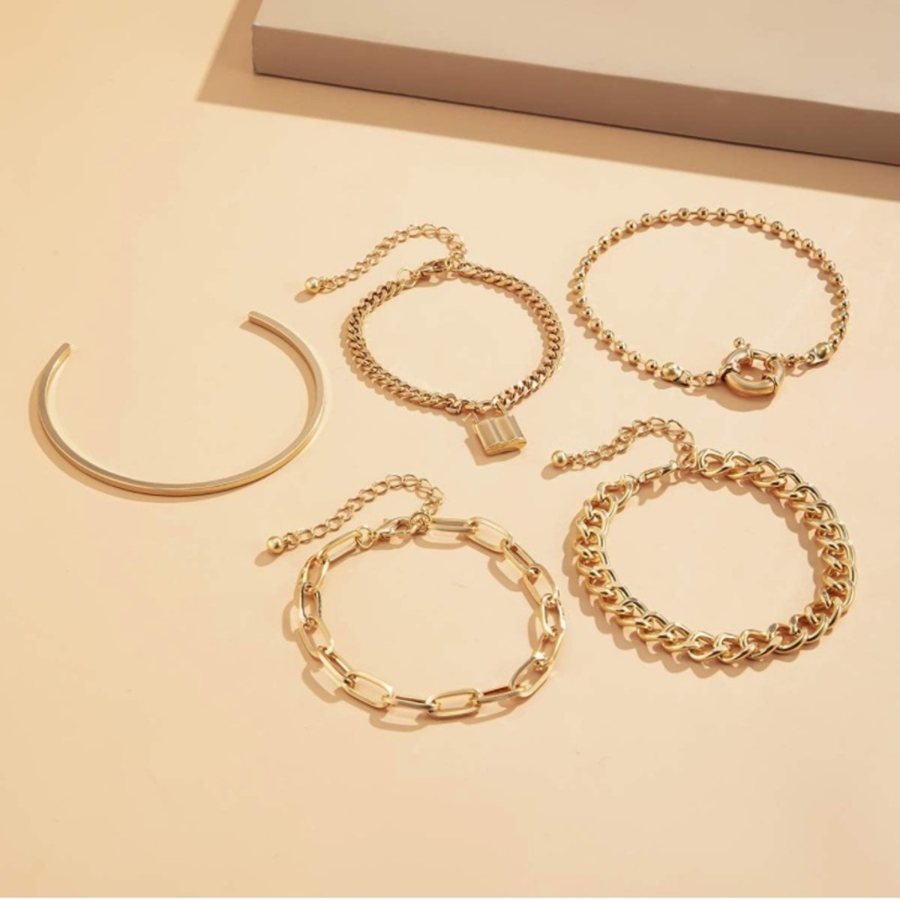 Stackable Gold Alloy Chunky Chain Link Lock Adjustable Bracelets Set of 5. - Picture 4 of 6